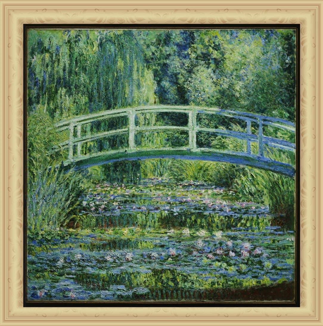 Nenúfares y puente japonés de Claude Monet: un puente verde sobre un estanque cubierto de lirios de agua.